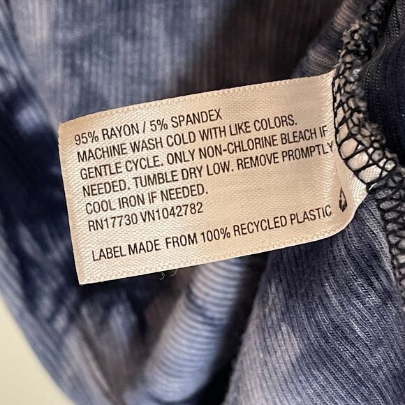 Wild Fable | Blue Tie Dye Long Sleeve Top | Small - Picture 7 of 7